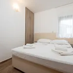 Lucija Makarska-first Row To The Sea Appartement Makarska