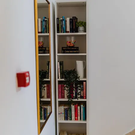 Lucija Makarska-first Row To The Sea