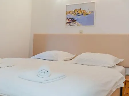 Lucija Makarska-first Row To The Sea Appartement *