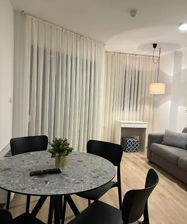 Appartement Lucija Makarska-first Row To The Sea Makarska