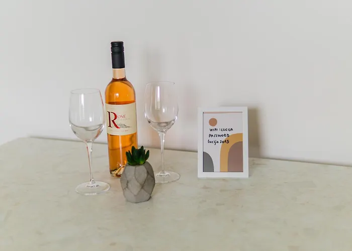 Apartment Lucija Makarska-first Row To The Sea Makarska