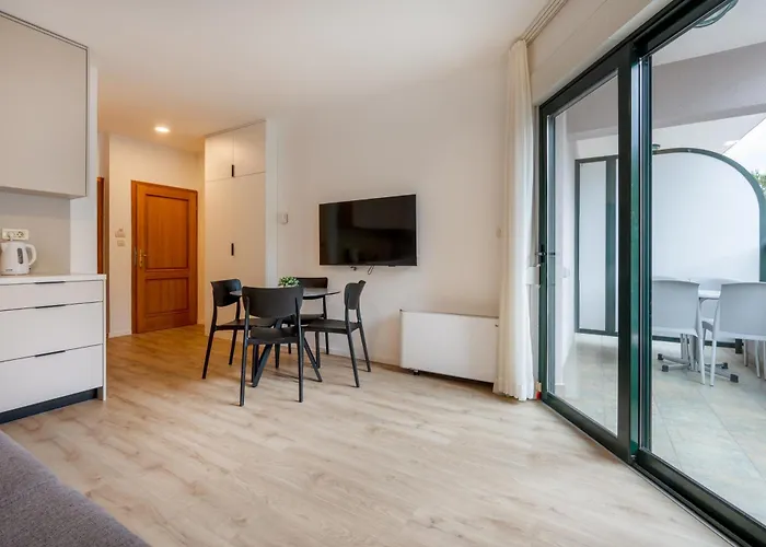 Apartment Lucija Makarska-first Row To The Sea *