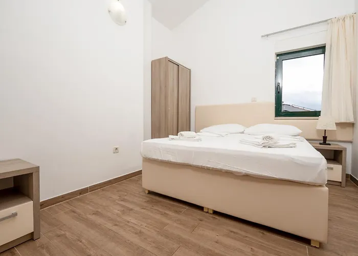 Lucija Makarska-first Row To The Sea Apartment *