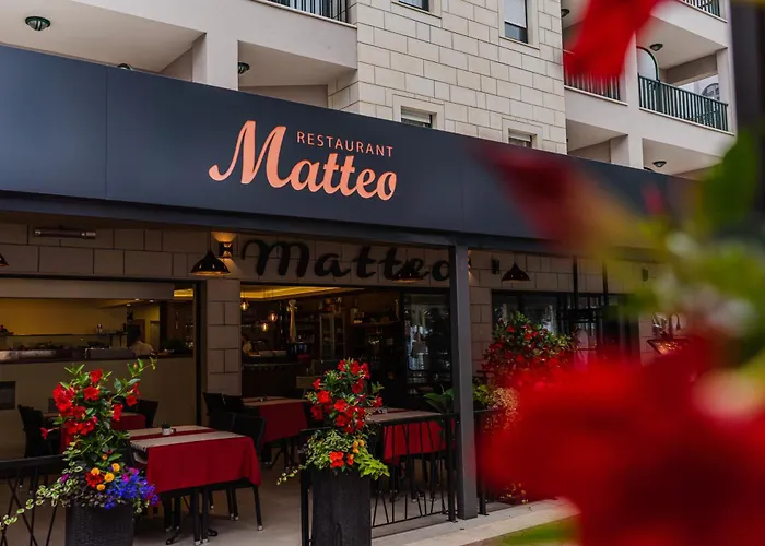 Lucija Makarska-first Row To The Sea Apartment Makarska