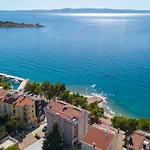 Lucija Makarska-first Row To The Sea Apartamento