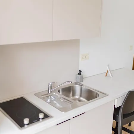 Apartment Lucija Makarska-first Row To The Sea *