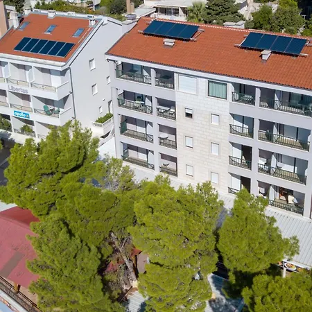 Lucija Makarska-first Row To The Sea Lägenhet *