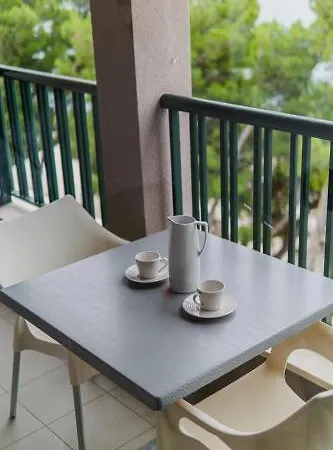 Lucija Makarska-first Row To The Sea Lägenhet