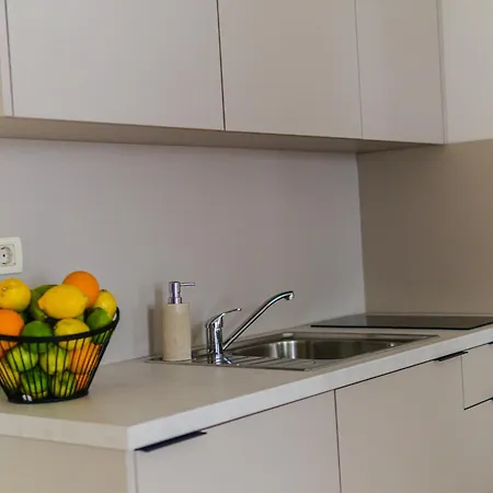 Lucija Makarska-first Row To The Sea Lägenhet *