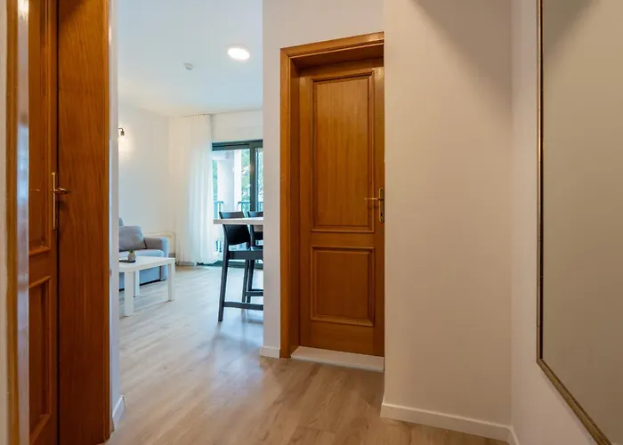 Lucija Makarska-first Row To The Sea